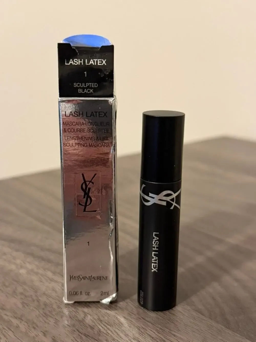 YSL Lash Latex Mascara Sculpted Black 2ml Mini NEW With Box